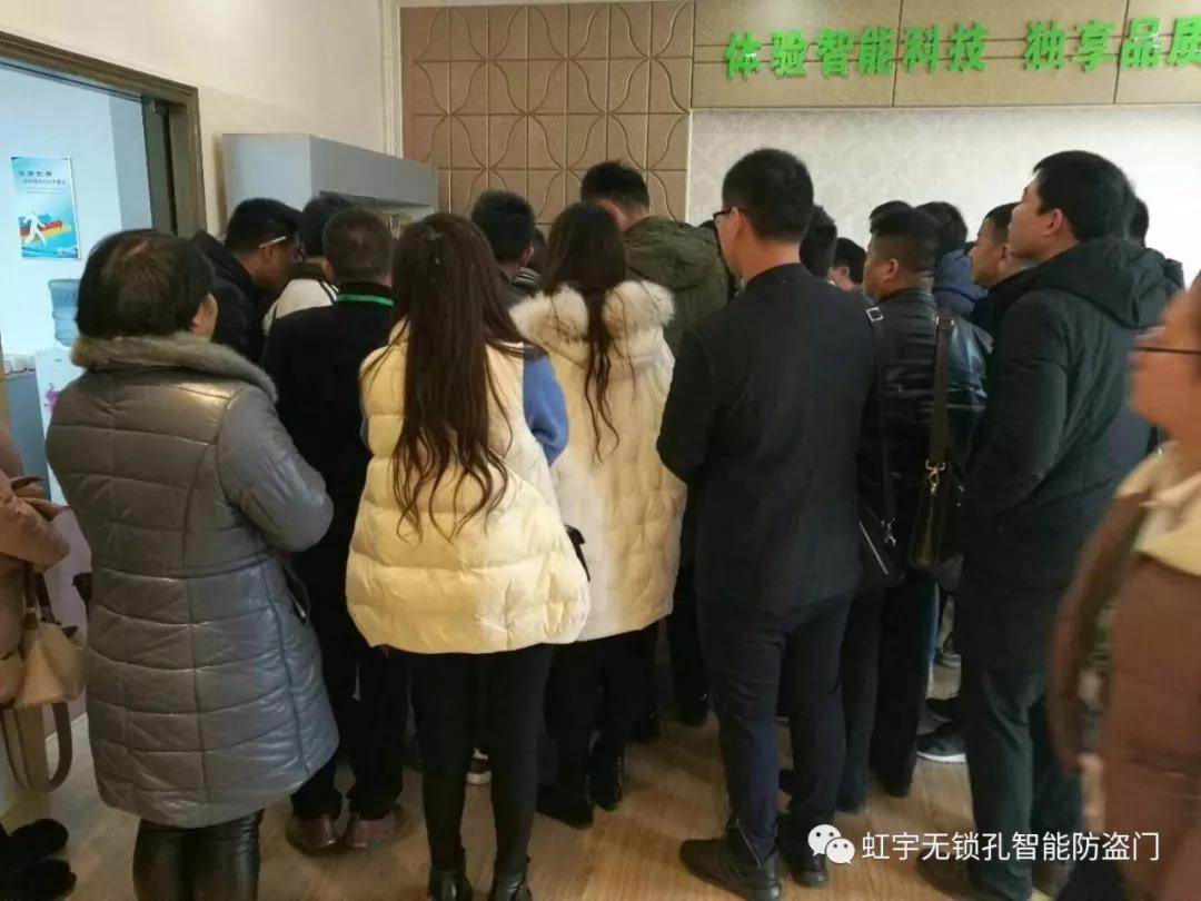智能安全門大約多少錢？